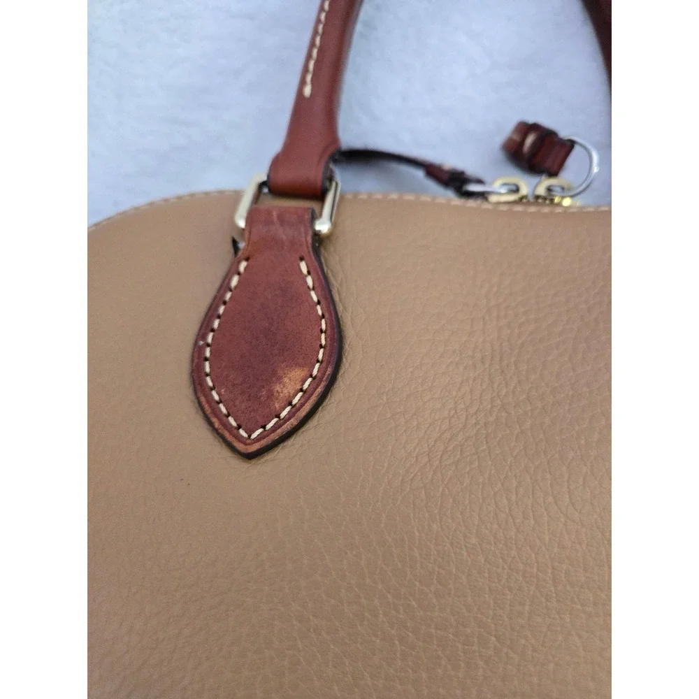 Dooney &‎ Bourke Pebbled Leather Dome Satchel Bag Tan Brown Two Tone Handbag